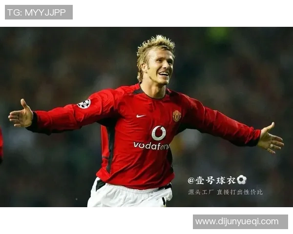 25号足球明星的经典球衣图片展示与背后故事解析